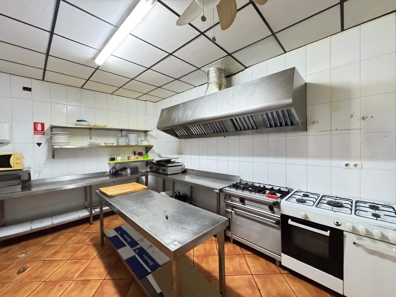 Virksomhed til salg i Torrevieja - € 165.000 (Ref: 8982352)