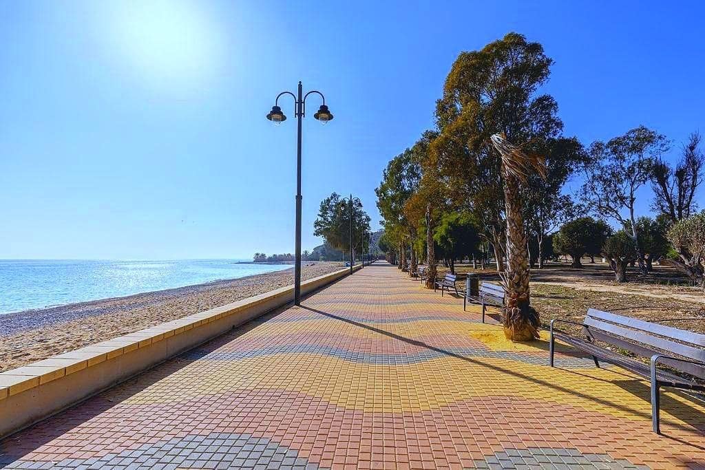 Apartamento de 4 habitaciones en La Villajoyosa / Vila Joiosa en venta con piscina garaje - 560.000 € (Ref: 8992239)