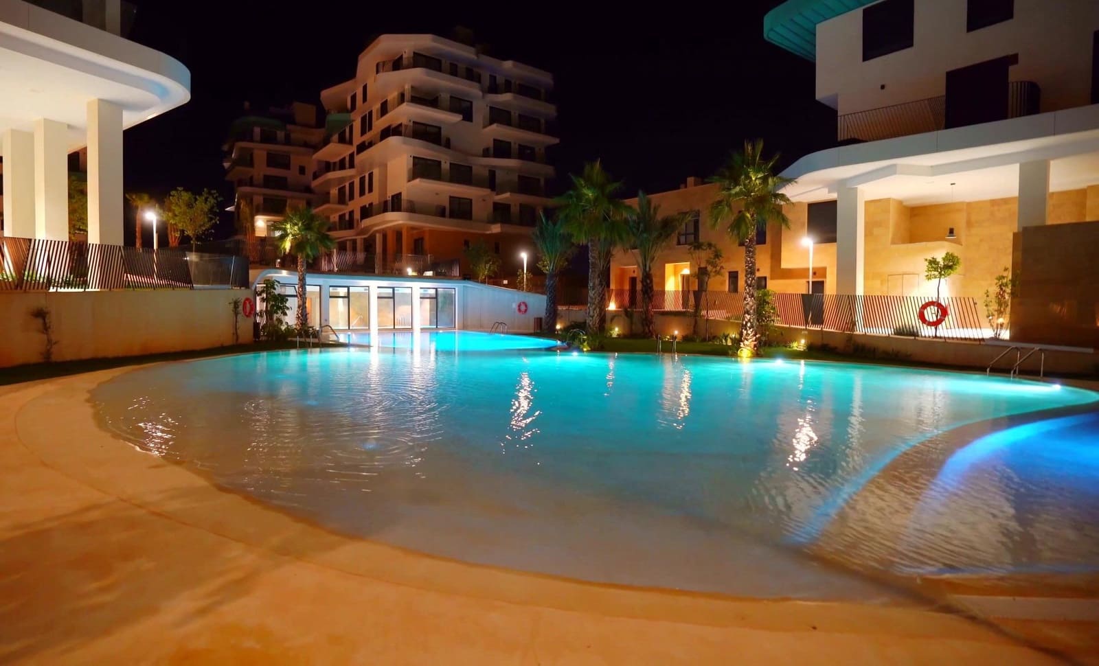 Apartamento de 4 habitaciones en La Villajoyosa / Vila Joiosa en venta con piscina garaje - 560.000 € (Ref: 8992239)