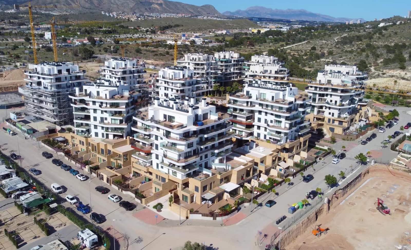 Apartamento de 4 habitaciones en La Villajoyosa / Vila Joiosa en venta con piscina garaje - 560.000 € (Ref: 8992239)