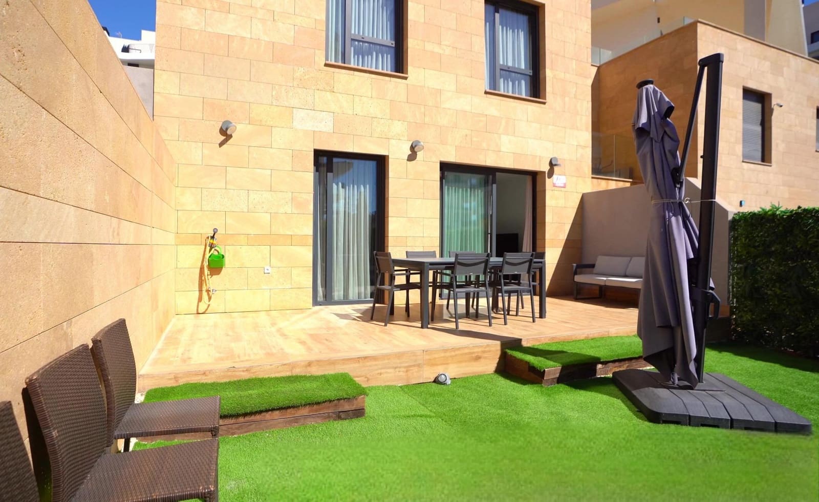Apartamento de 4 habitaciones en La Villajoyosa / Vila Joiosa en venta con piscina garaje - 560.000 € (Ref: 8992239)