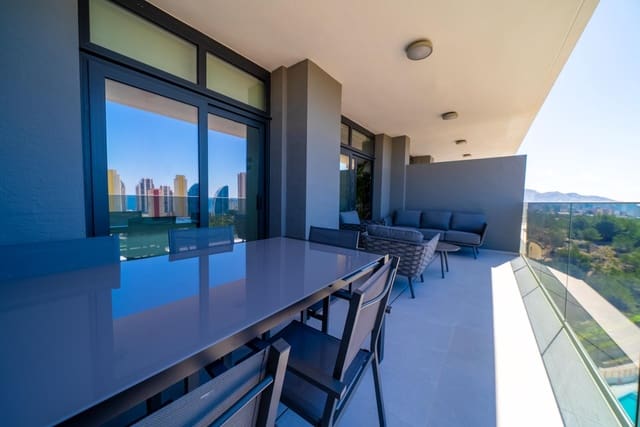 2 makuuhuone Huoneisto myytävänä paikassa Via Parque, Benidorm mukana uima-altaan - 435 000 € (Ref: 8999521)