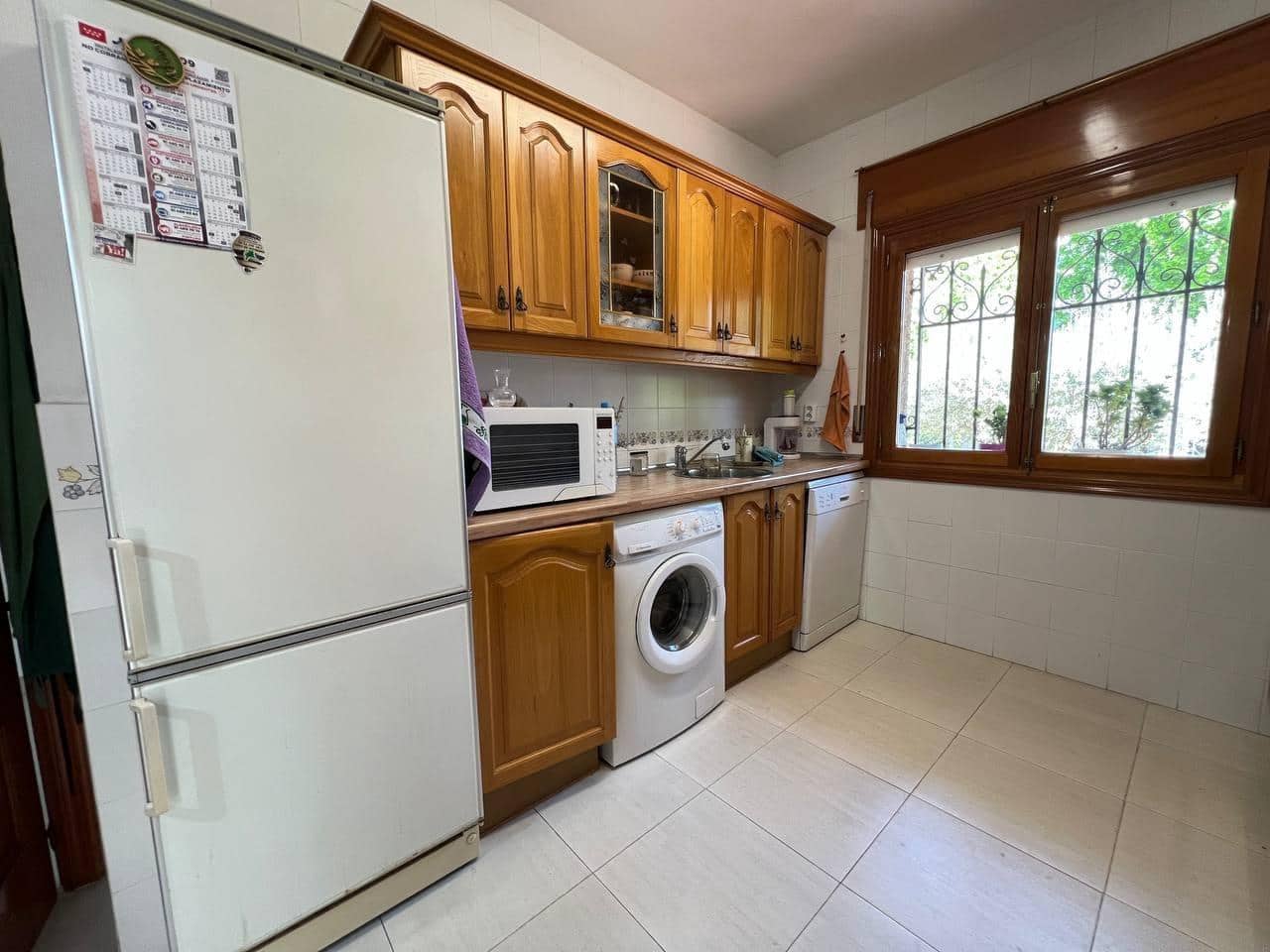 5 soverom Villa til salgs i Pozuelo de Alarcon med svømmebasseng garasje - € 1 450 000 (Ref: 8999525)