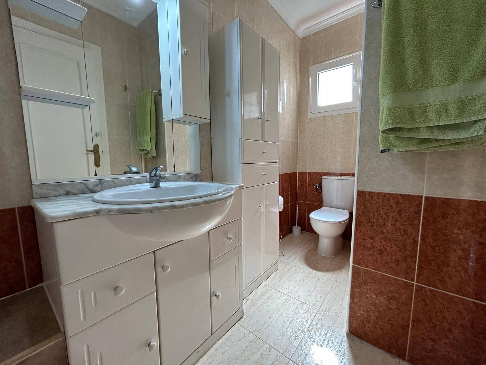 2 bedroom Apartment for sale in Torrevieja with pool - € 198,000 (Ref: 8999526)