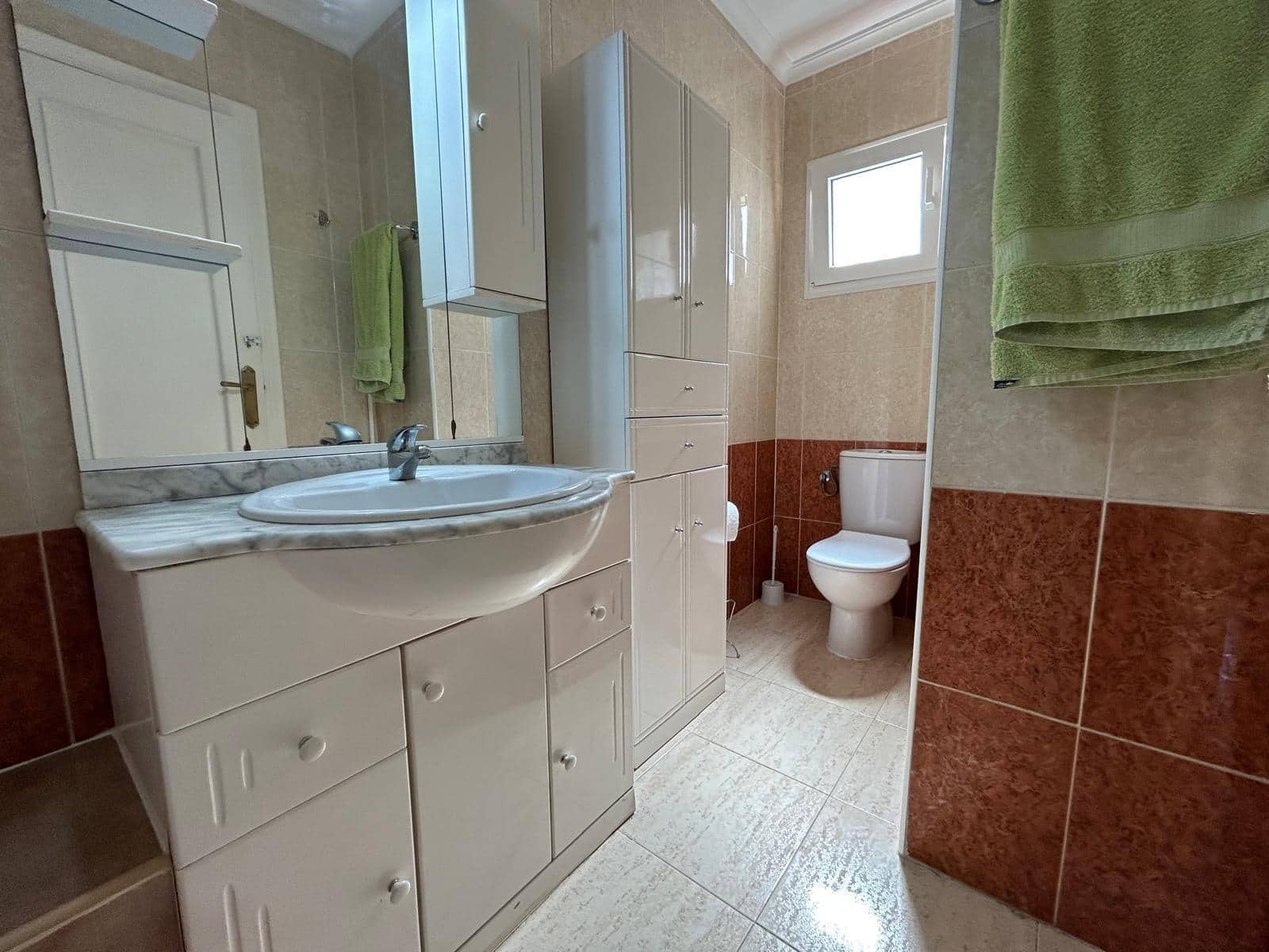 2 bedroom Apartment for sale in Torrevieja with pool - € 198,000 (Ref: 8999526)