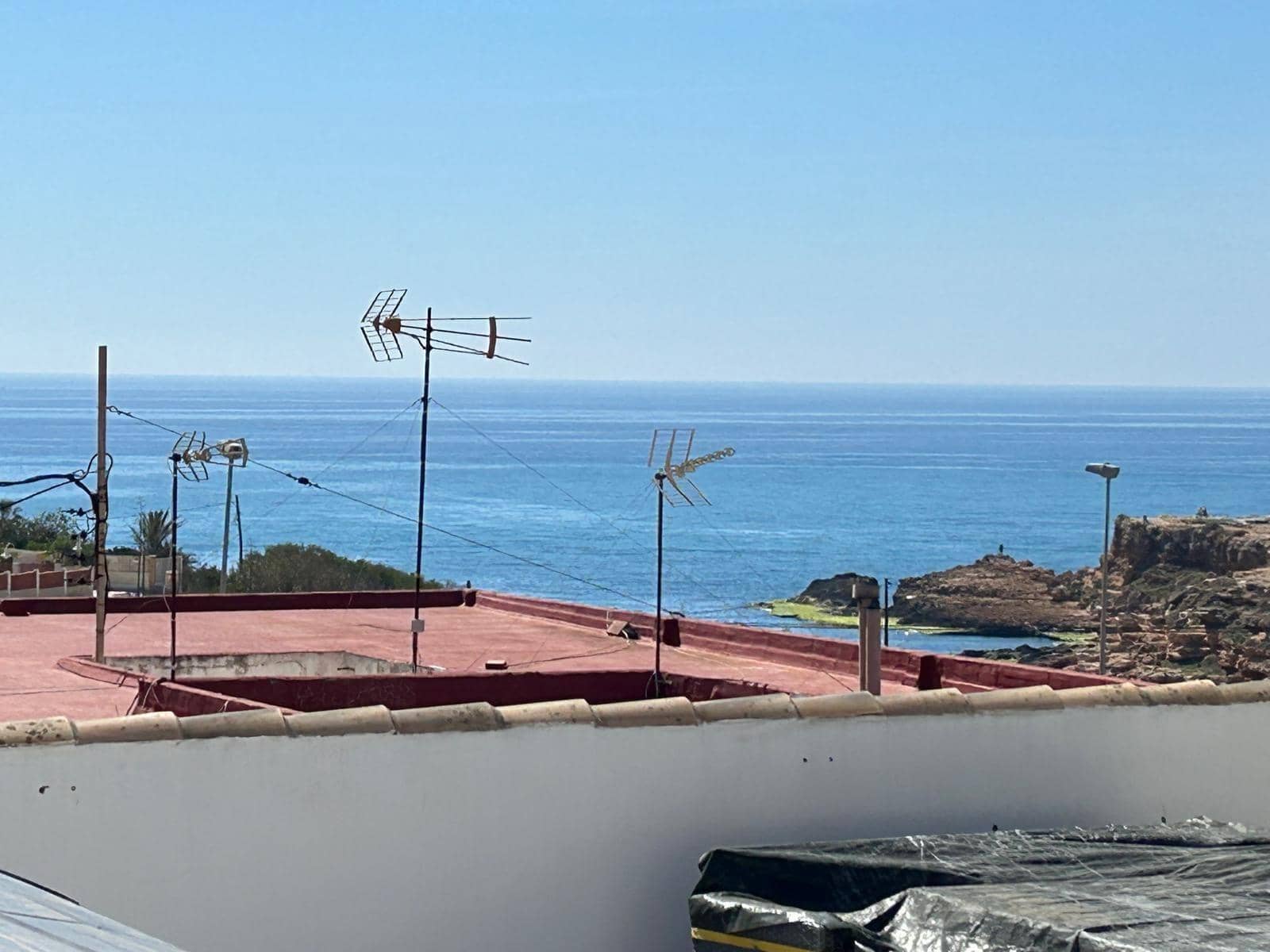 2 bedroom Apartment for sale in Torrevieja with pool - € 198,000 (Ref: 8999526)