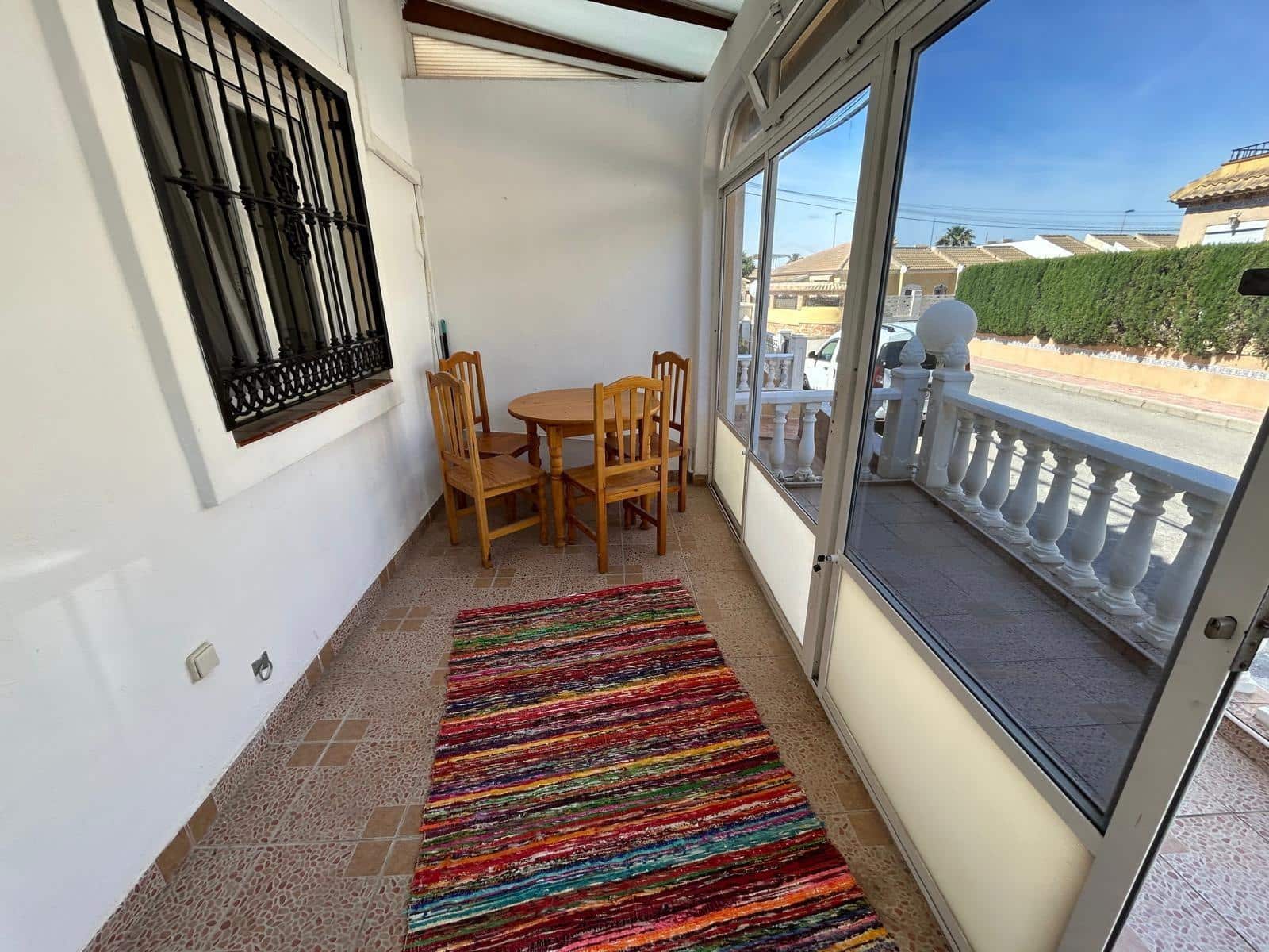 2 bedroom Apartment for sale in Torrevieja with pool - € 198,000 (Ref: 8999526)