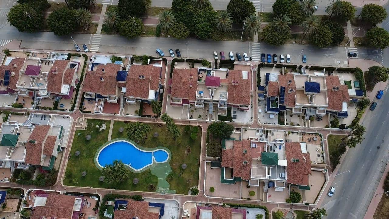 2 sovrum Bungalow till salu i Orihuela Costa med pool - 174 900 € (Ref: 8999527)