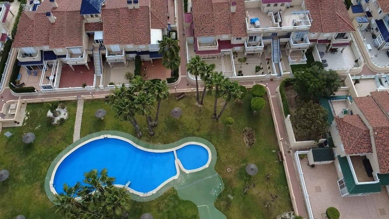 2 sovrum Bungalow till salu i Orihuela Costa med pool - 174 900 € (Ref: 8999527)