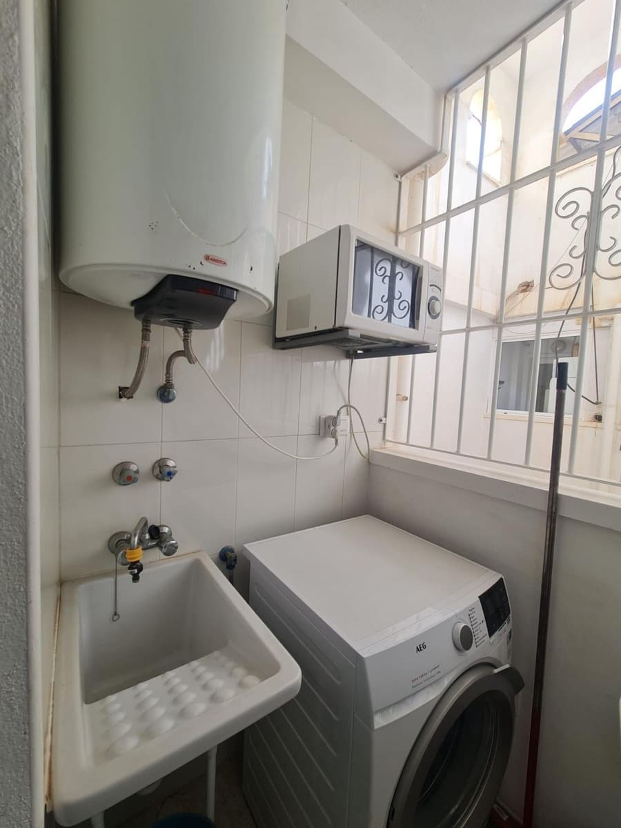 2 sovrum Bungalow till salu i Orihuela Costa med pool - 174 900 € (Ref: 8999527)