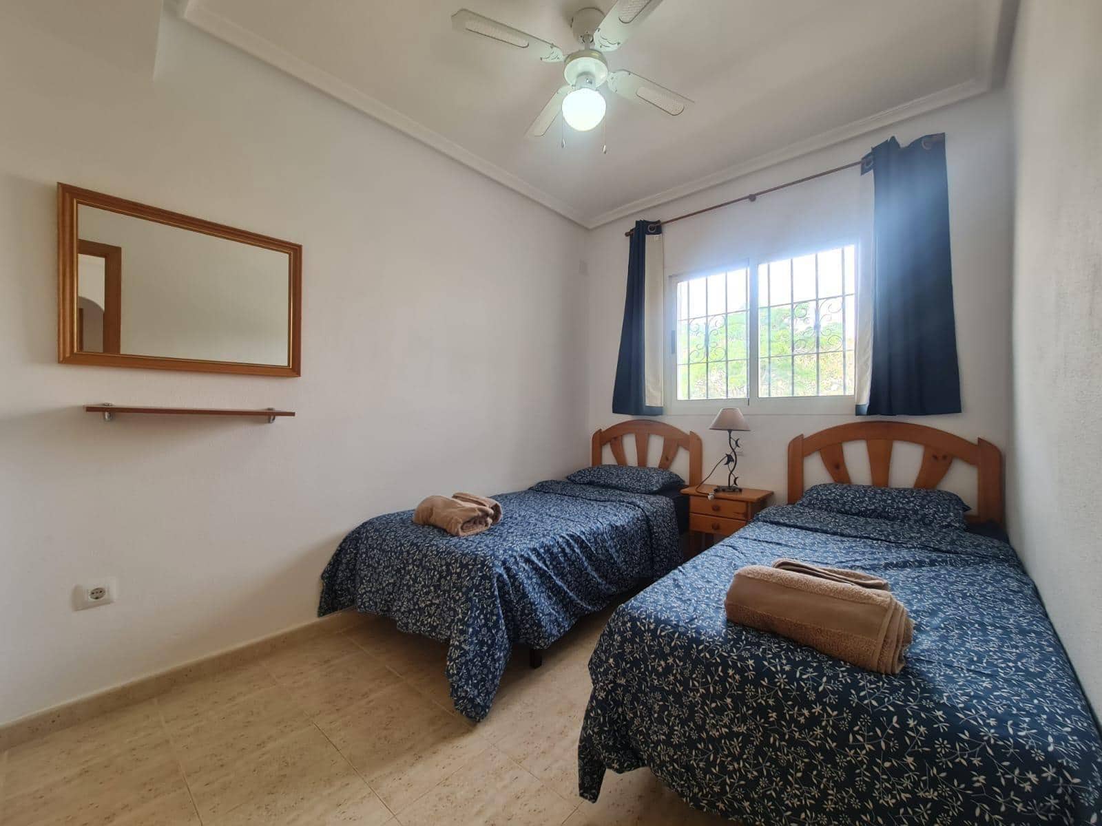 2 sovrum Bungalow till salu i Orihuela Costa med pool - 174 900 € (Ref: 8999527)