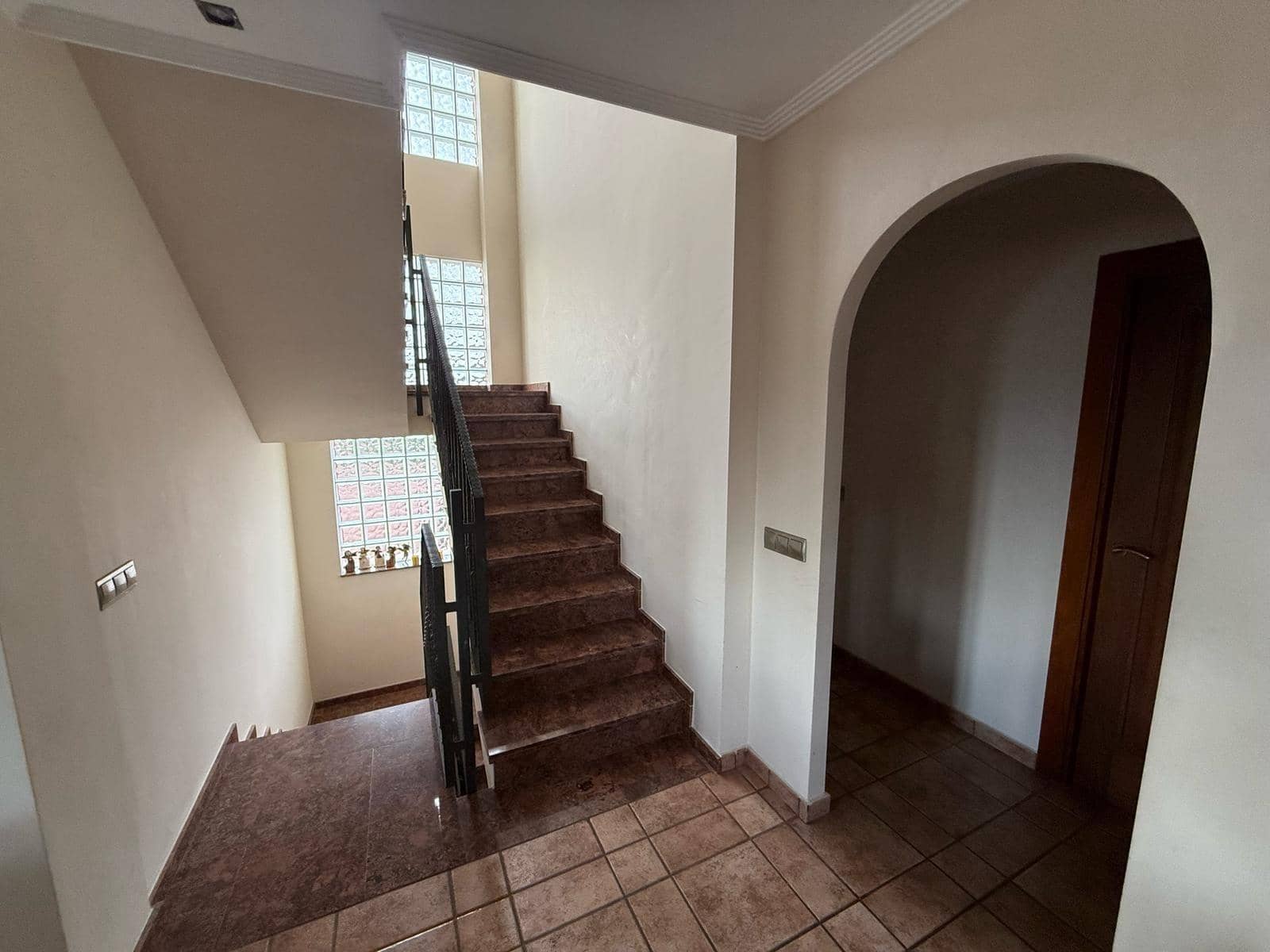 7 sypialnia Willa na sprzedaż w Santa Pola z basenem garażem - 1 375 000 € (Ref: 8999529)