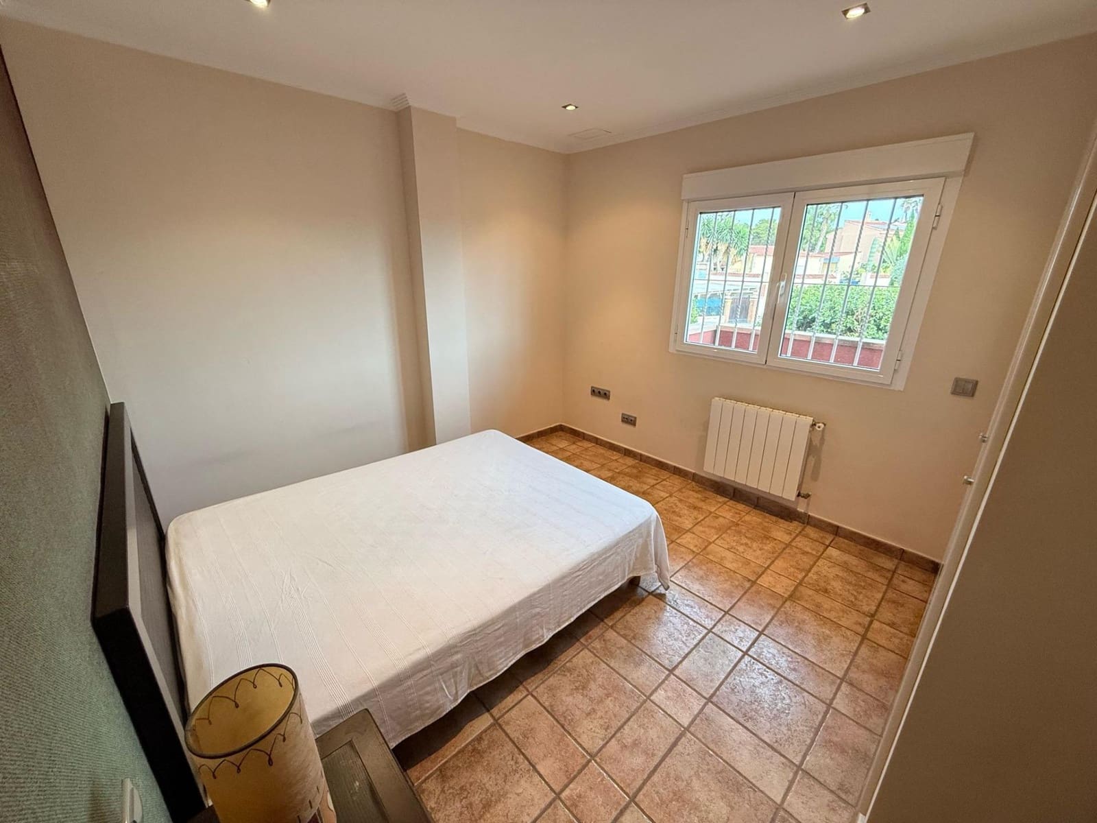 7 sypialnia Willa na sprzedaż w Santa Pola z basenem garażem - 1 375 000 € (Ref: 8999529)