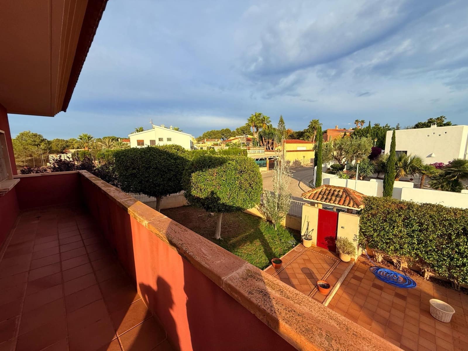 7 sypialnia Willa na sprzedaż w Santa Pola z basenem garażem - 1 375 000 € (Ref: 8999529)