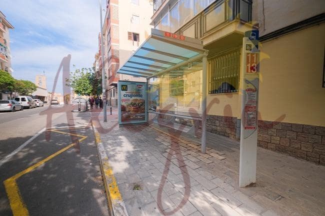 3 quarto Apartamento para venda em Alicante cidade - 49 000 € (Ref: 9001614)