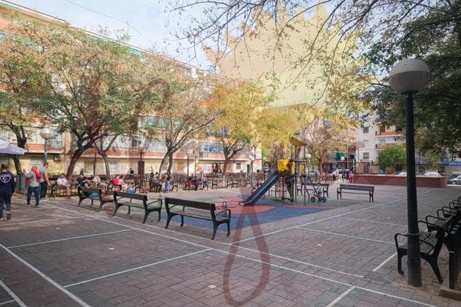 3 quarto Apartamento para venda em Alicante cidade - 49 000 € (Ref: 9001614)