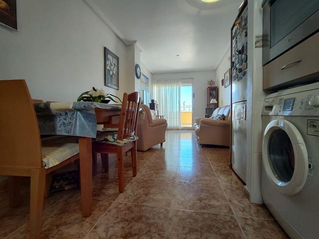 3 quarto Penthouse para venda em Torrevieja com garagem - 299 900 € (Ref: 9003646)