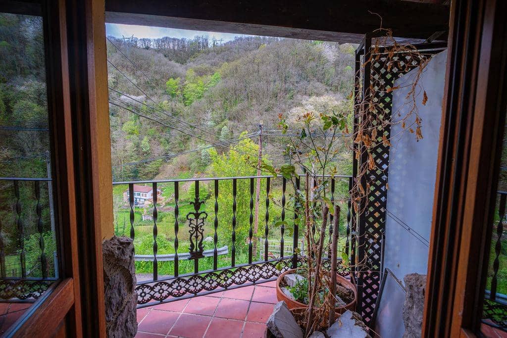 8 soveværelse Villa til salg i Lena - € 220.000 (Ref: 9003647)