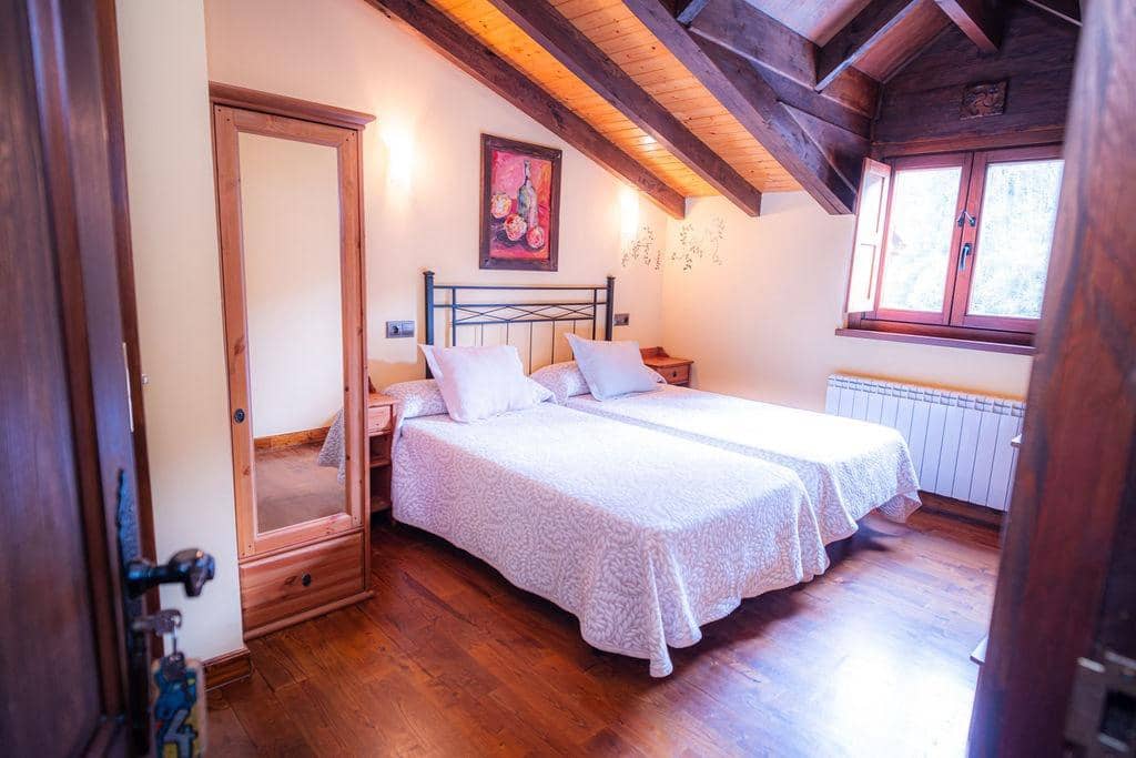 8 soveværelse Villa til salg i Lena - € 220.000 (Ref: 9003647)