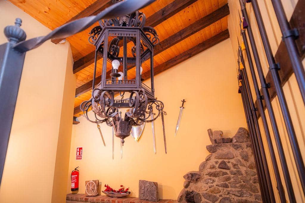 8 soveværelse Villa til salg i Lena - € 220.000 (Ref: 9003647)