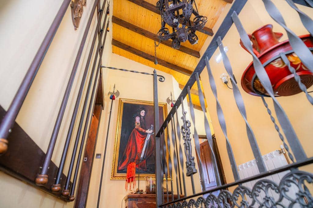 8 soveværelse Villa til salg i Lena - € 220.000 (Ref: 9003647)