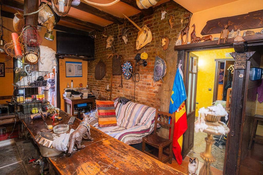 8 soveværelse Villa til salg i Lena - € 220.000 (Ref: 9003647)