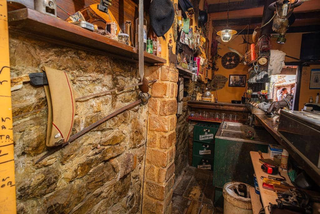 8 soveværelse Villa til salg i Lena - € 220.000 (Ref: 9003647)