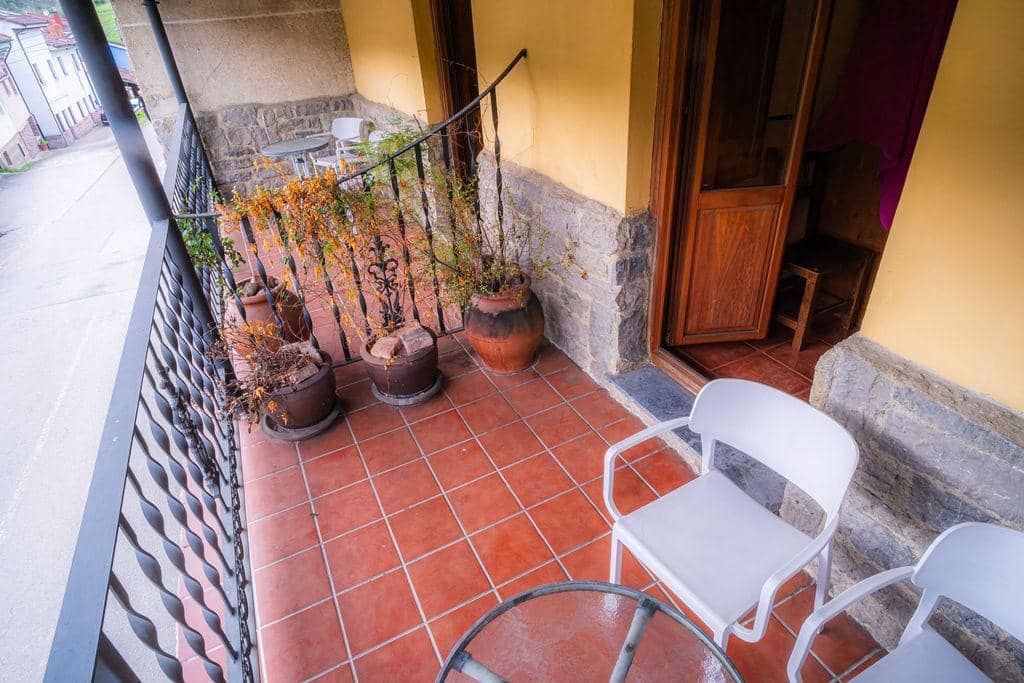 8 soveværelse Villa til salg i Lena - € 220.000 (Ref: 9003647)