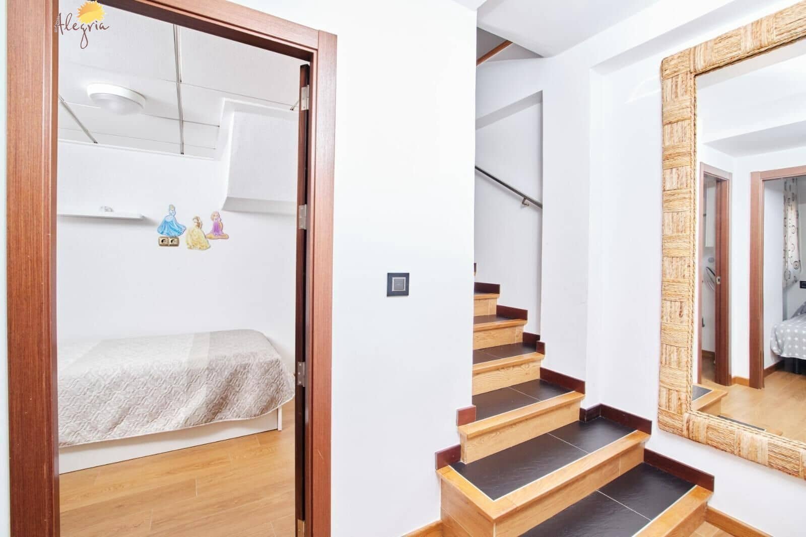 4 soveværelse Penthouse til salg i Torrevieja med garage - € 624.900 (Ref: 9004700)