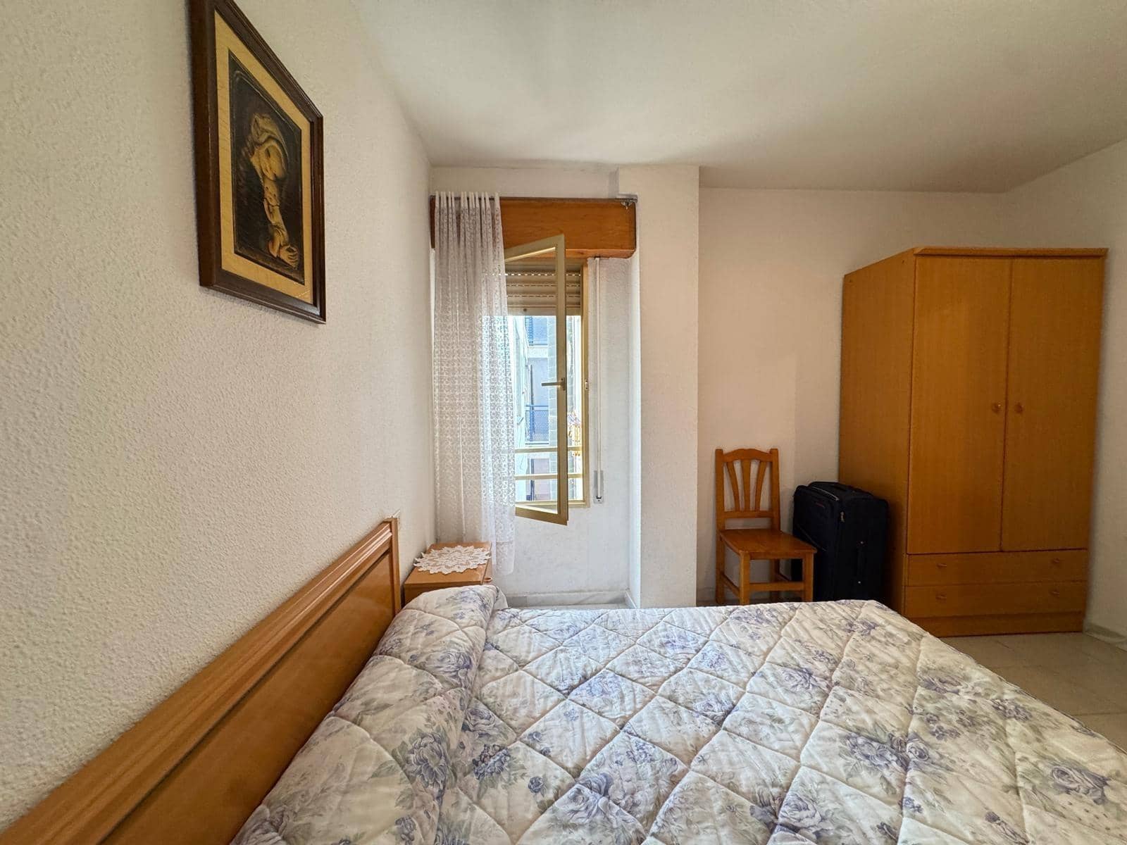 Apartamento de 2 habitaciones en Torrevieja en venta - 147.000 € (Ref: 9012578)