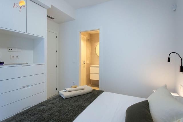 3 makuuhuone Huoneisto myytävänä paikassa Torre de la Horadada, Pilar de la Horadada mukana uima-altaan 
autotalli - 519 900 € (Ref: 9012579)