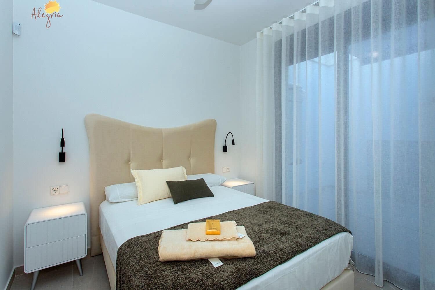 3 makuuhuone Huoneisto myytävänä paikassa Torre de la Horadada mukana uima-altaan 
autotalli - 519 900 € (Ref: 9012579)