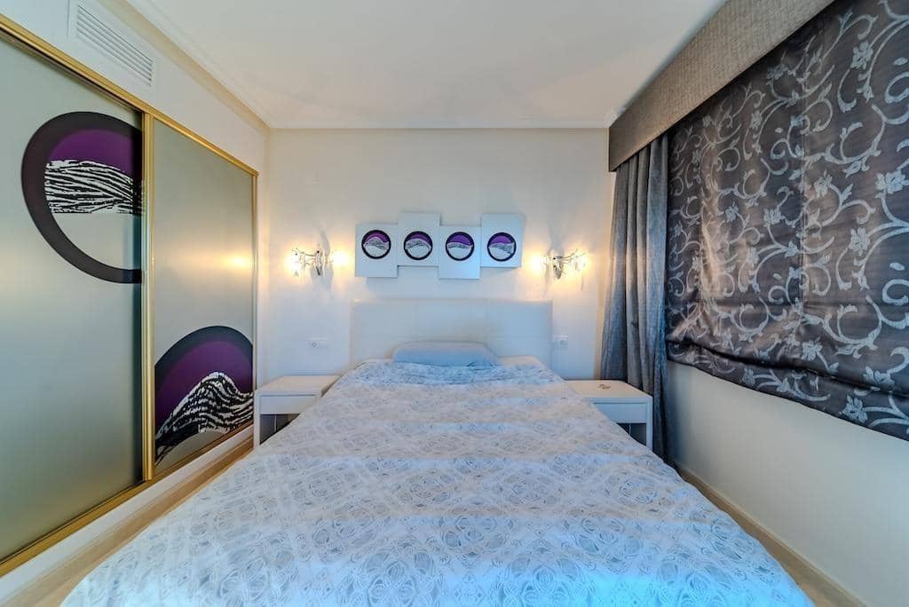 Chalet de 5 habitaciones en La Mata en venta - 1.170.000 € (Ref: 9015079)