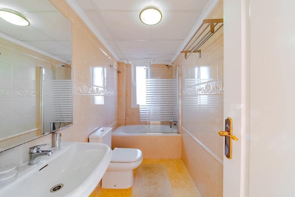 Chalet de 5 habitaciones en La Mata en venta - 1.170.000 € (Ref: 9015079)