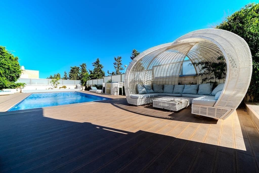 Chalet de 5 habitaciones en La Mata en venta - 1.170.000 € (Ref: 9015079)