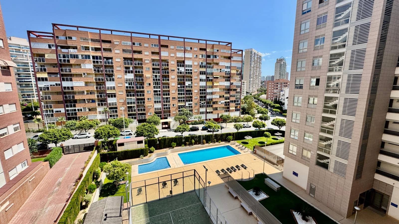 3 bedroom Apartment for sale in La Villajoyosa / Vila Joiosa with pool - € 498,000 (Ref: 9018222)