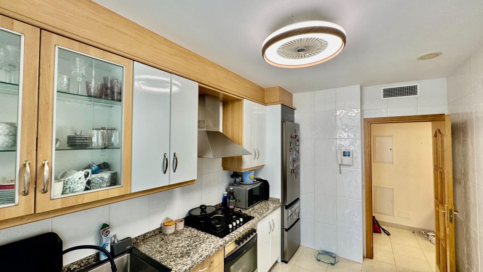 3 bedroom Apartment for sale in La Villajoyosa / Vila Joiosa with pool - € 498,000 (Ref: 9018222)