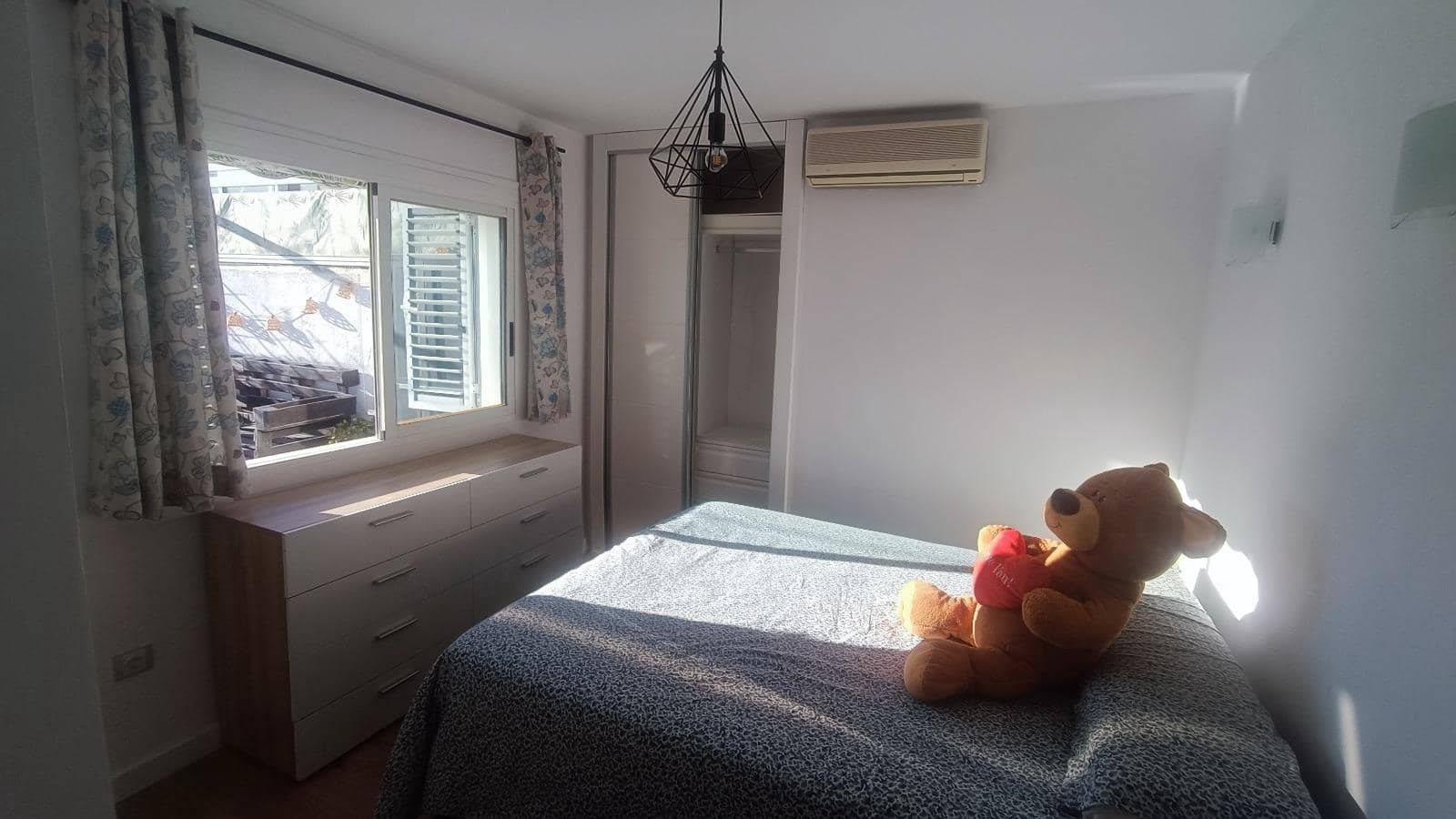 1 quarto Penthouse para venda em Playa de San Juan com piscina - 309 000 € (Ref: 9018233)