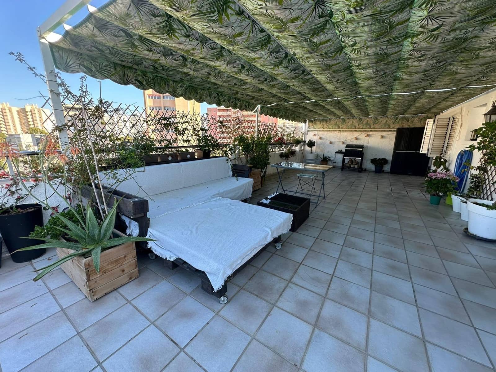 1 soveværelse Penthouse til salg i Playa de San Juan med swimmingpool - € 380.000 (Ref: 9018233)