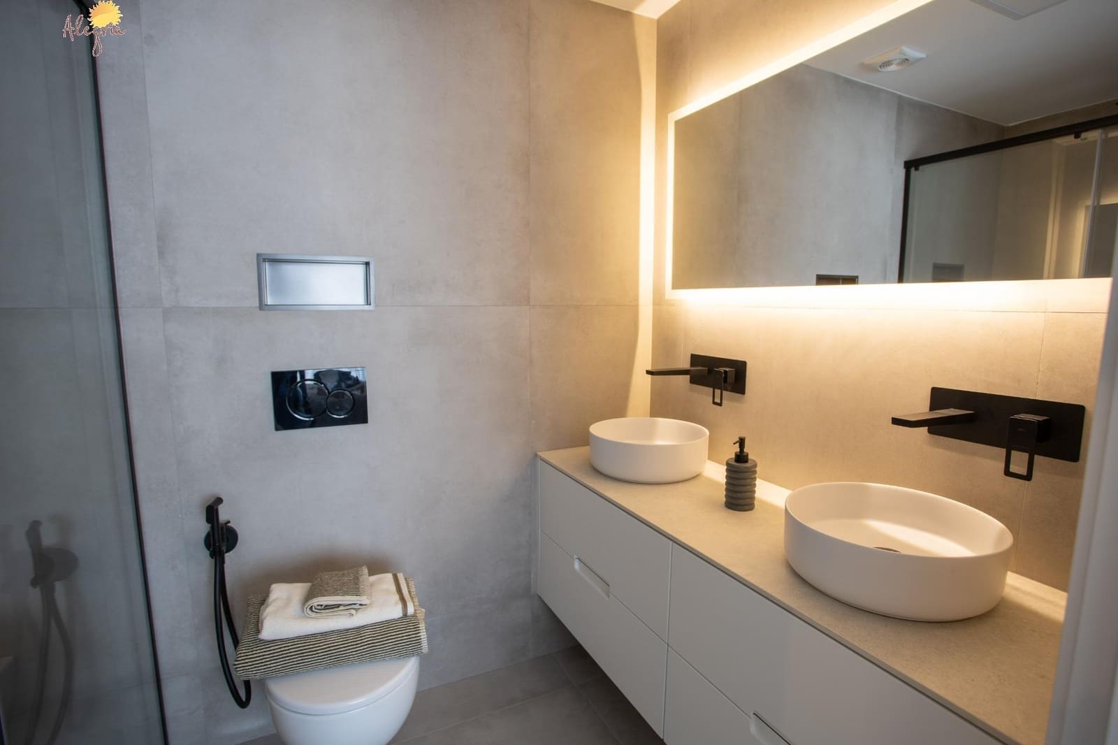 2 sovrum Lägenhet till salu i Lo Pagan med pool garage - 309 000 € (Ref: 9020898)