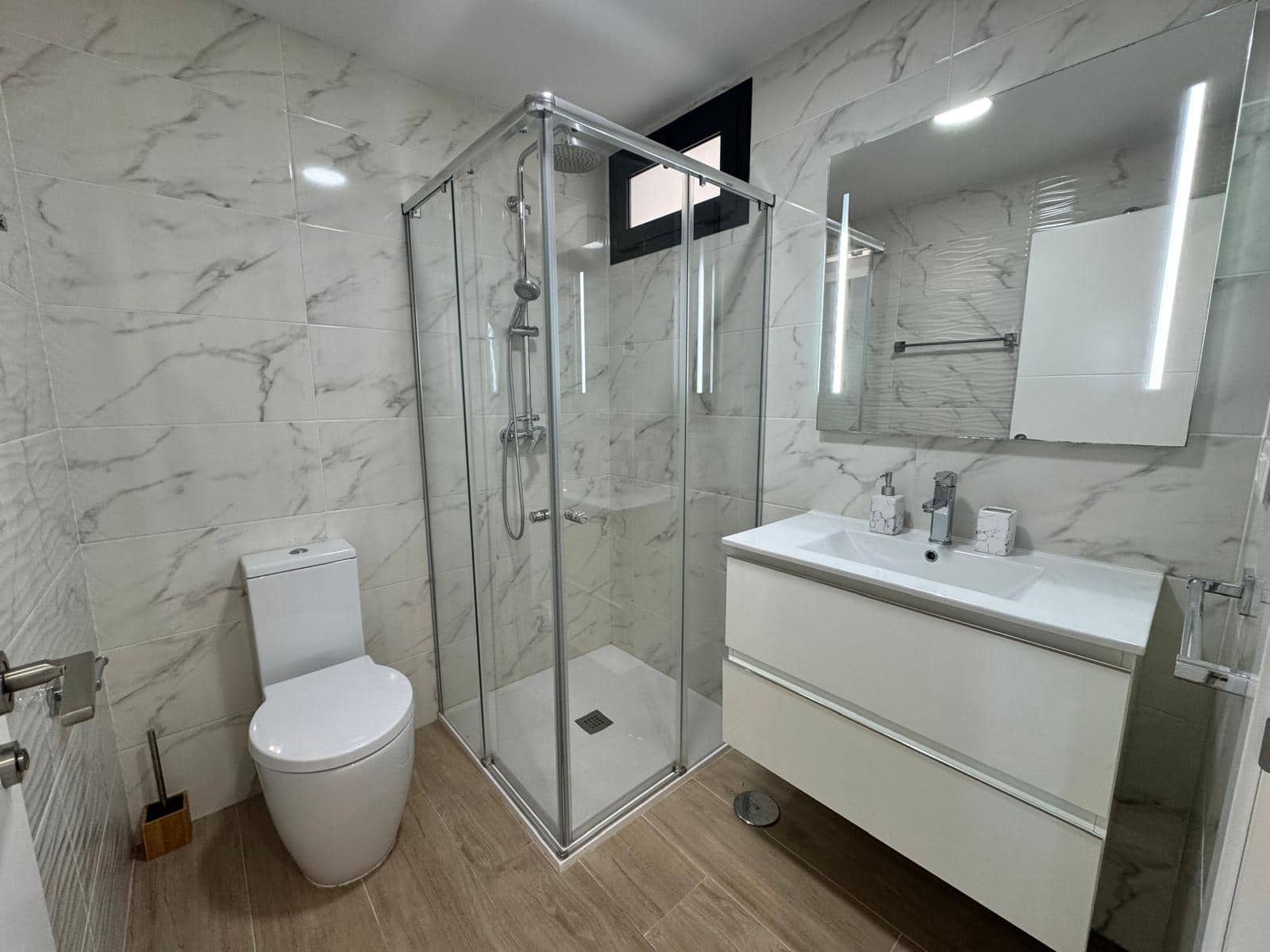 2 chambre Appartement à vendre à Orihuela Costa avec piscine - 275 000 € (Ref: 9020899)