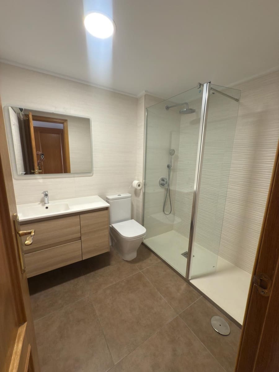 3 sovrum Lägenhet till salu i Alicante stad med pool garage - 395 000 € (Ref: 9020900)