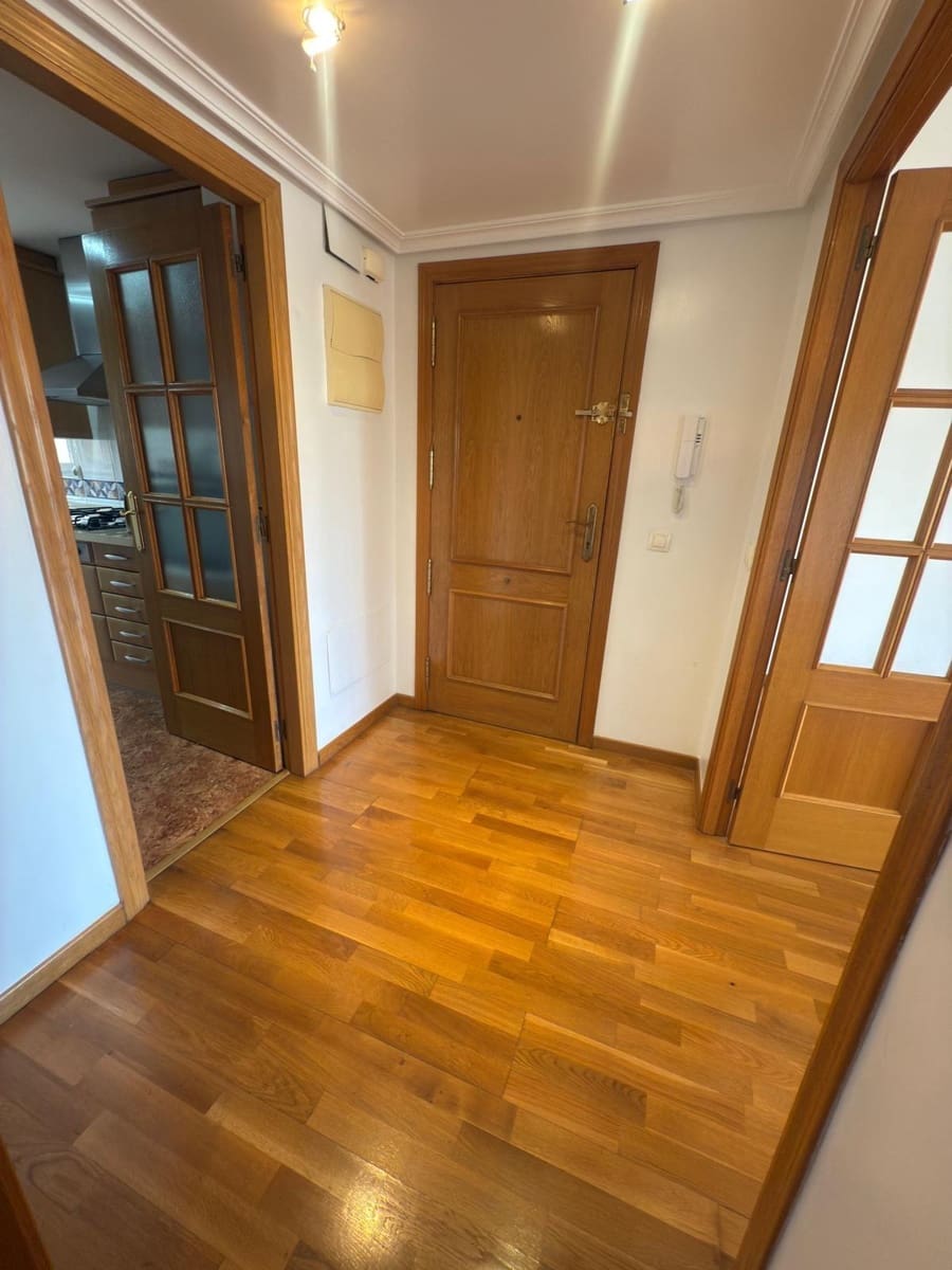 3 sovrum Lägenhet till salu i Alicante stad med pool garage - 395 000 € (Ref: 9020900)