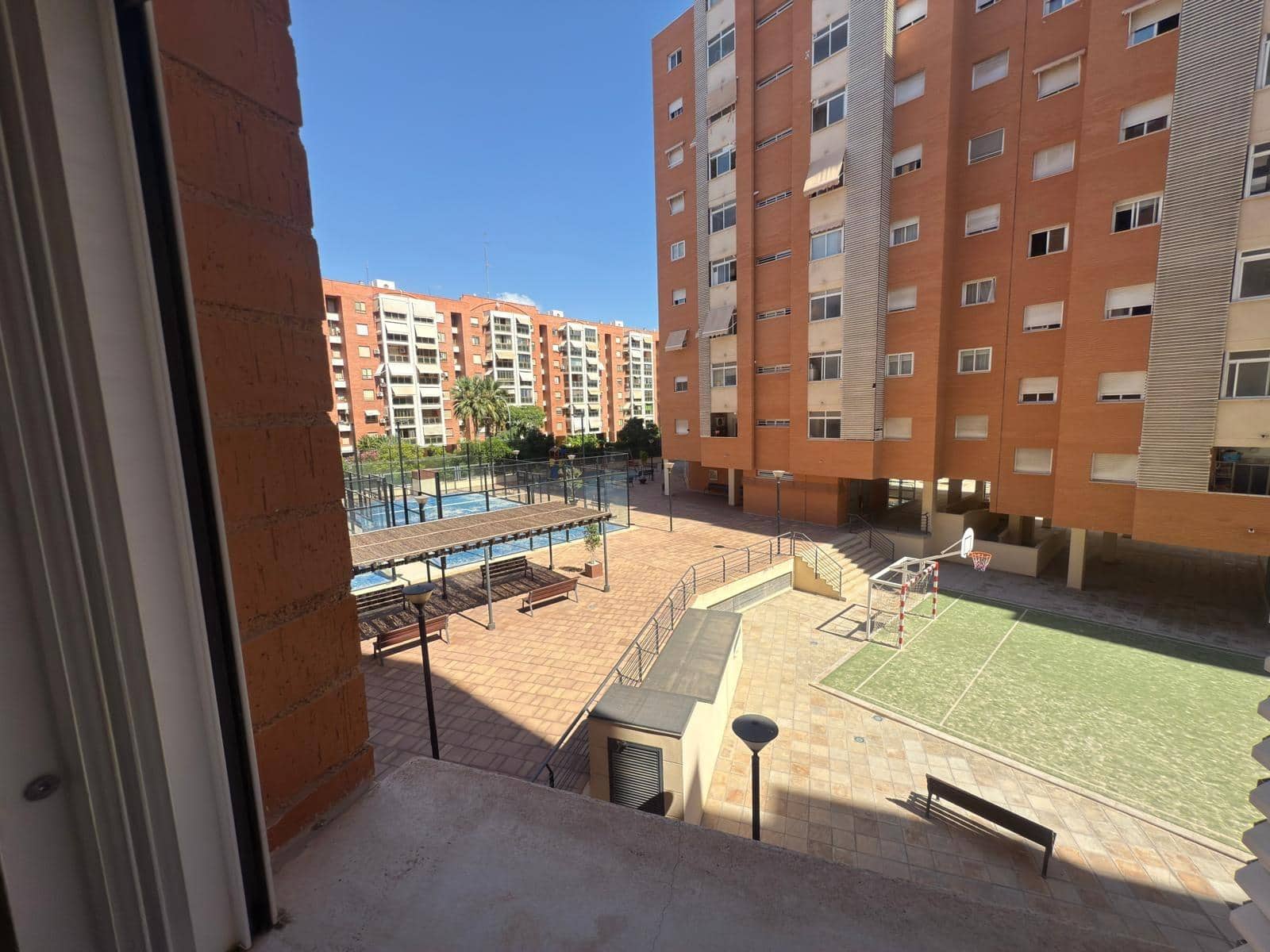 3 sovrum Lägenhet till salu i Alicante stad med pool garage - 395 000 € (Ref: 9020900)