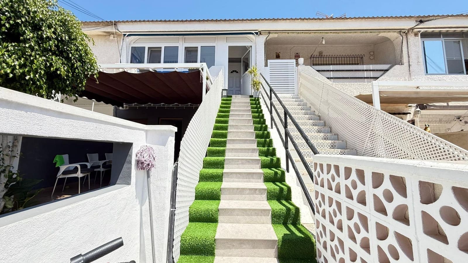 2 soveværelse Bungalow til salg i Torrevieja - € 134.900 (Ref: 9023188)