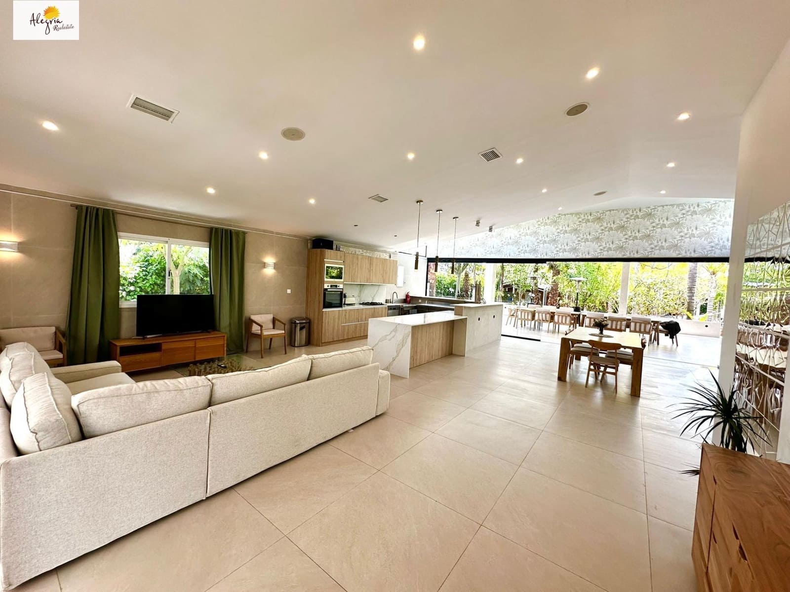 7 sovrum Villa till salu i Betera med pool - 1 090 000 € (Ref: 9024137)