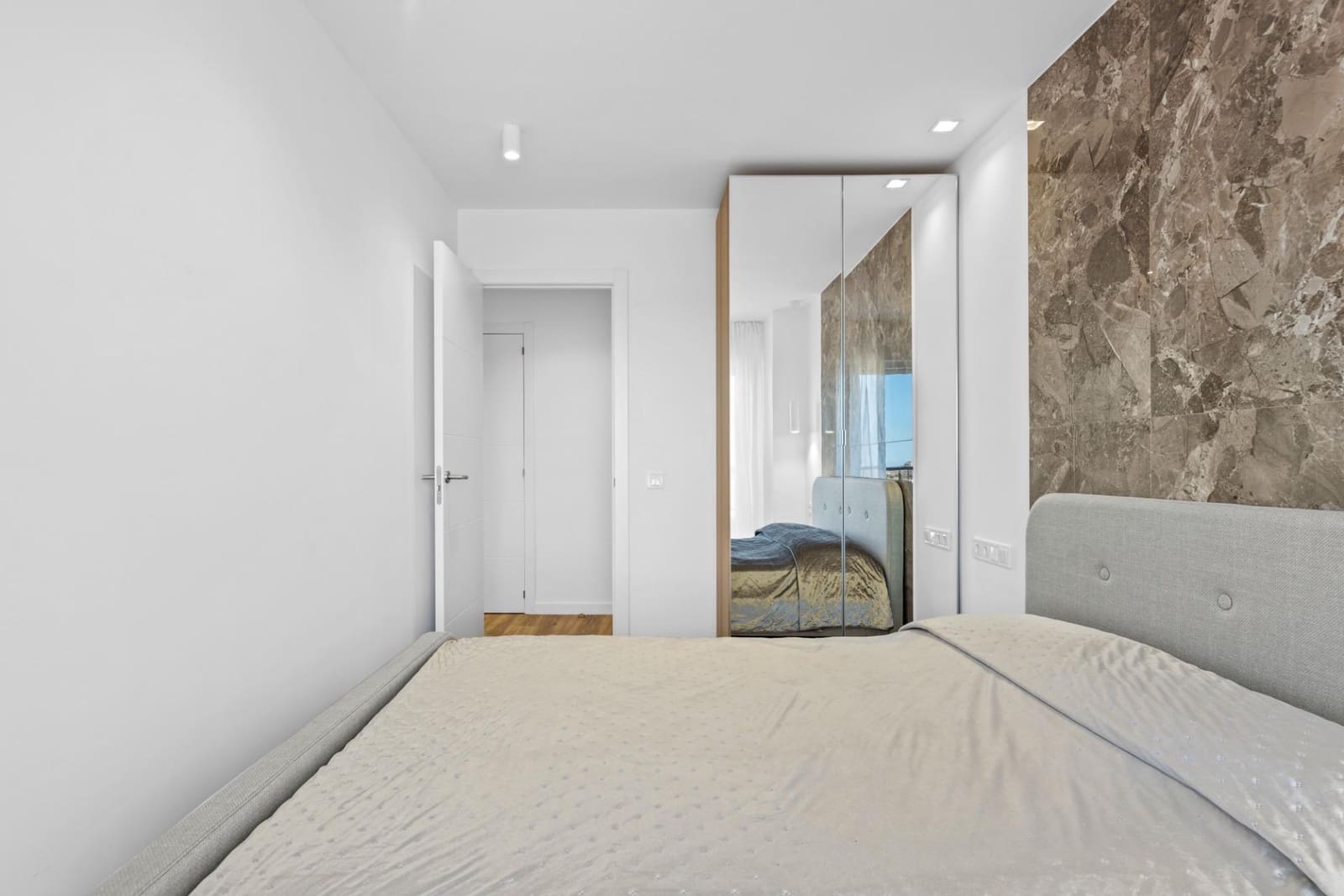 Apartamento de 2 habitaciones en Punta Prima en venta con piscina - 225.000 € (Ref: 9026752)