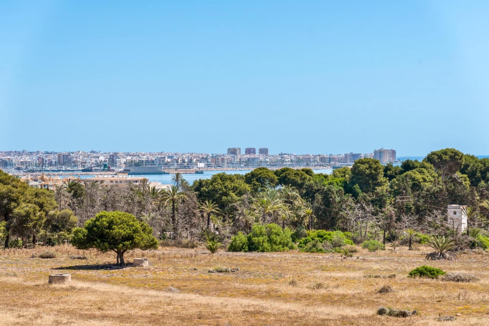 Apartamento de 2 habitaciones en Punta Prima en venta con piscina - 225.000 € (Ref: 9026752)