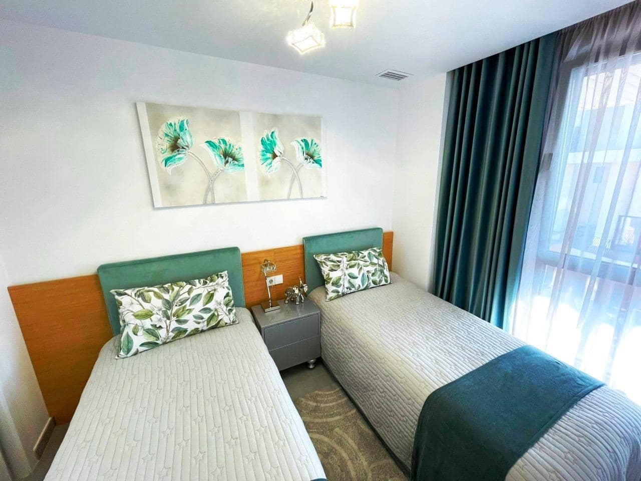 3 bedroom Apartment for sale in La Villajoyosa / Vila Joiosa with pool - € 690,000 (Ref: 9029505)