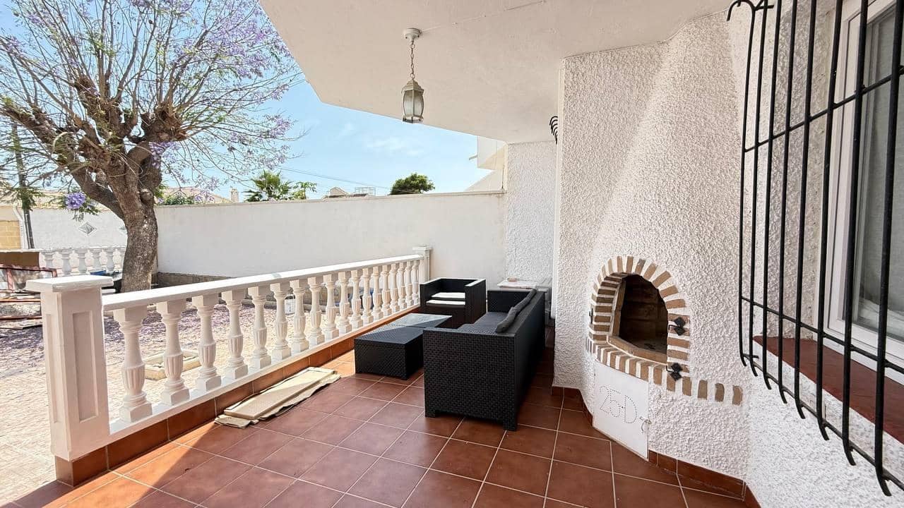 2 soverom Bungalow til salgs i Cabo Roig - € 169 900 (Ref: 9031444)